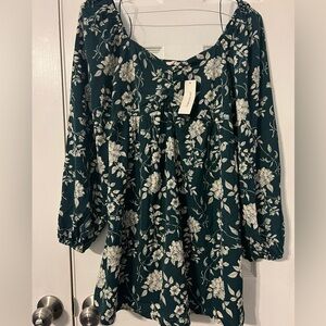 Francesca's Collections Green Floral Baby Doll Dress